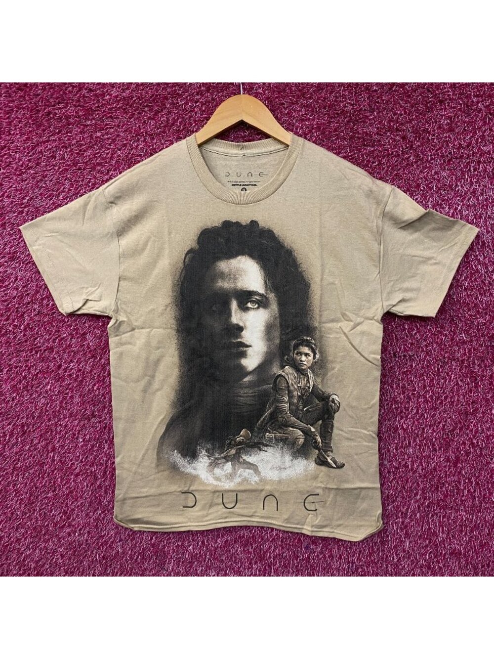 Dune : Part One Paul Atreides Sci-fi Movie Poster Graphic T-Shirt Medium
